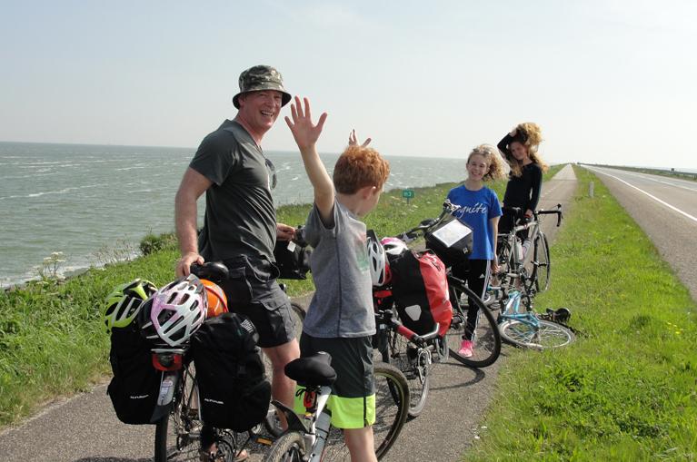 Family cycling trip in Holland