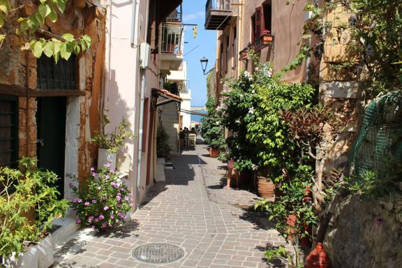 Crete streets