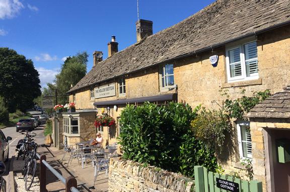 Lunch in Guiting Power, Cycling in the Cotswolds, UK