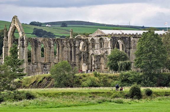 Bolton Abbey ©David Reed - Yorkshire Dales Cycleway