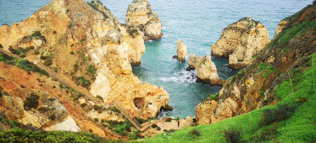 Lagos rock formations
