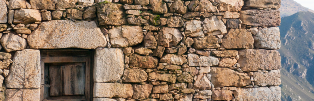 Stone stable in Cabrales, Asturias