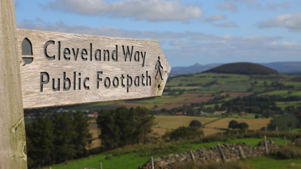 Cleveland route wood sign