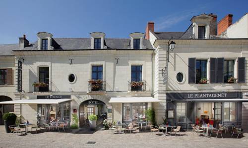 Hotel La Croix Blanche *** (Fontevraud l'Abbaye)