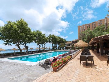 Dom Pedro- Ocean Beach hotel **** (Machico)