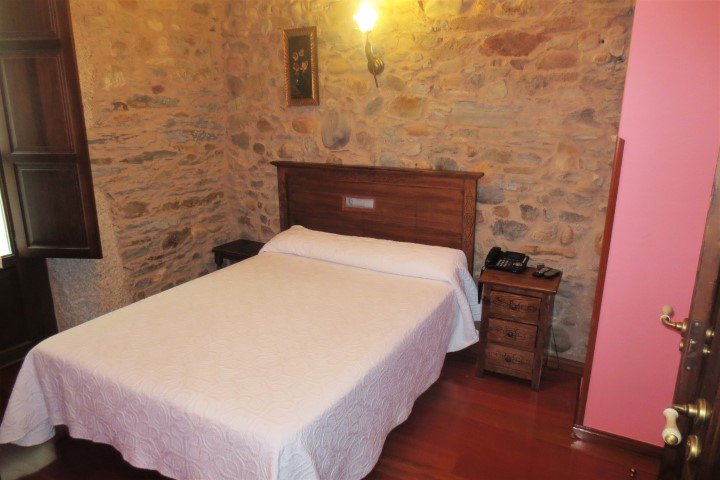 Room Hostal Virgen de la Encina