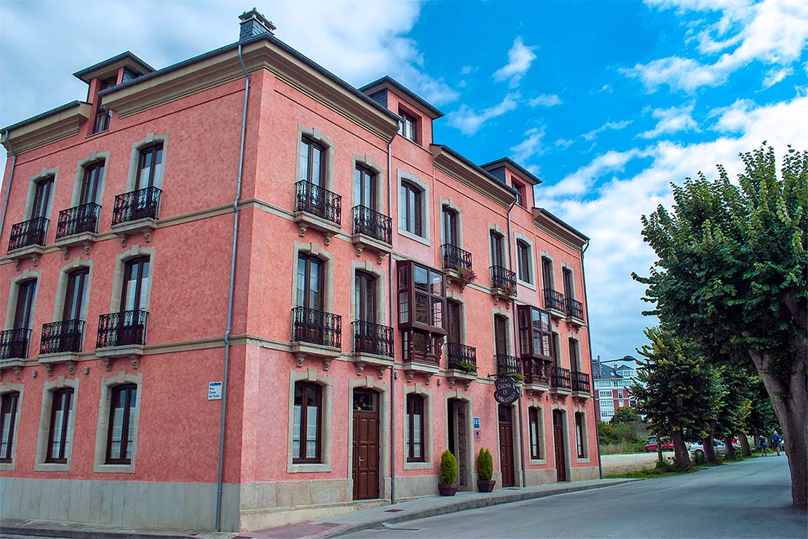  Hotel La Casona Lazúrtegui (Ribadeo)