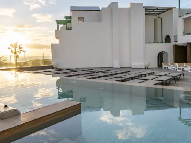 Hotel Barceló Teguise Beach**** (Costa Teguise)