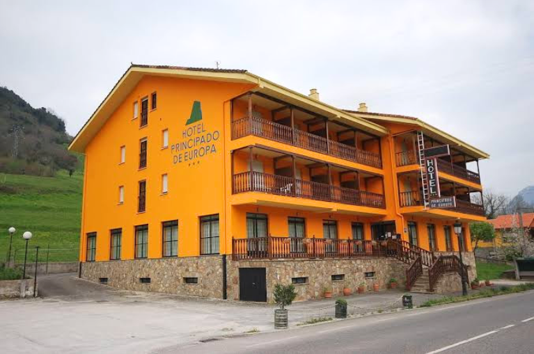 Hotel Principado (Poo)