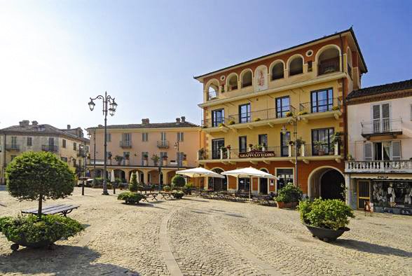 Hotel Grappolo d'Oro (Monforte D'Alba)