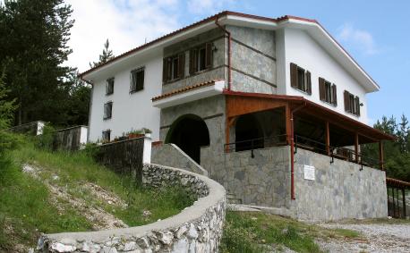 Koromilia Mountain hut (Olympos)