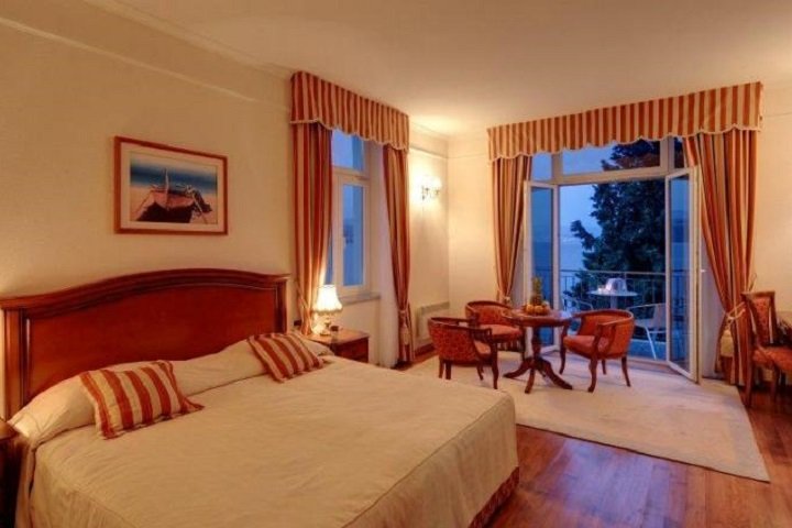 Hotel Savoy ****(Opatija)