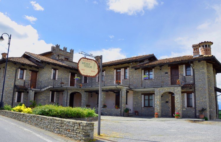 Agriturismo Balcone sulle Langhe (Cissone)